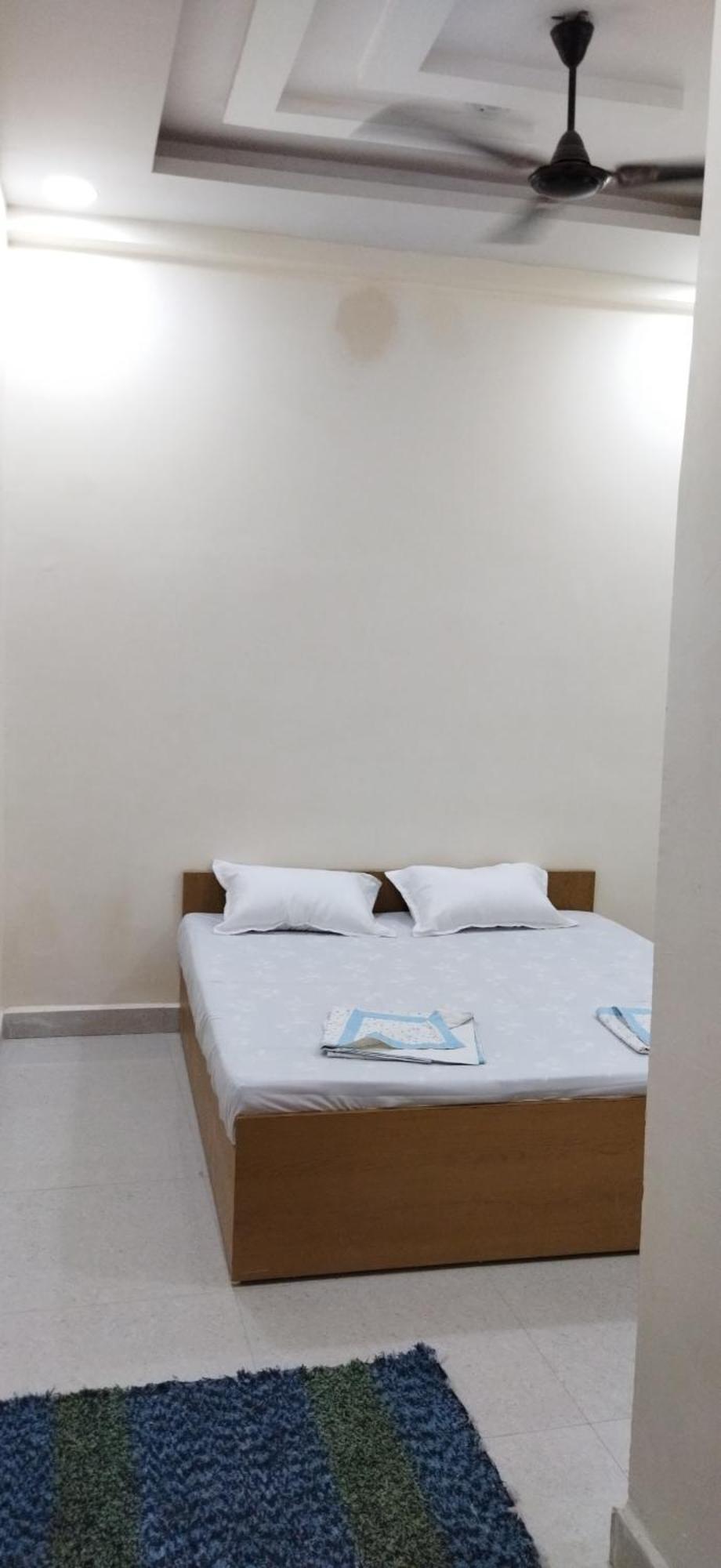 Shree Gajlaxmi Hotel Walking Distance From Mahakaleswar Ujjain Exteriör bild